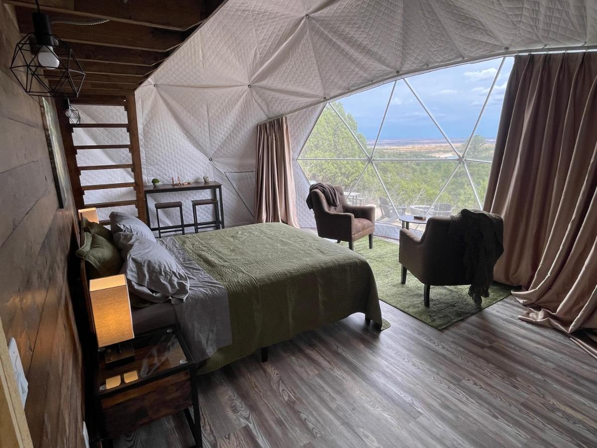 Canyon Rim Domes - A Luxury Glamping Experience!! Monticello Exterior photo