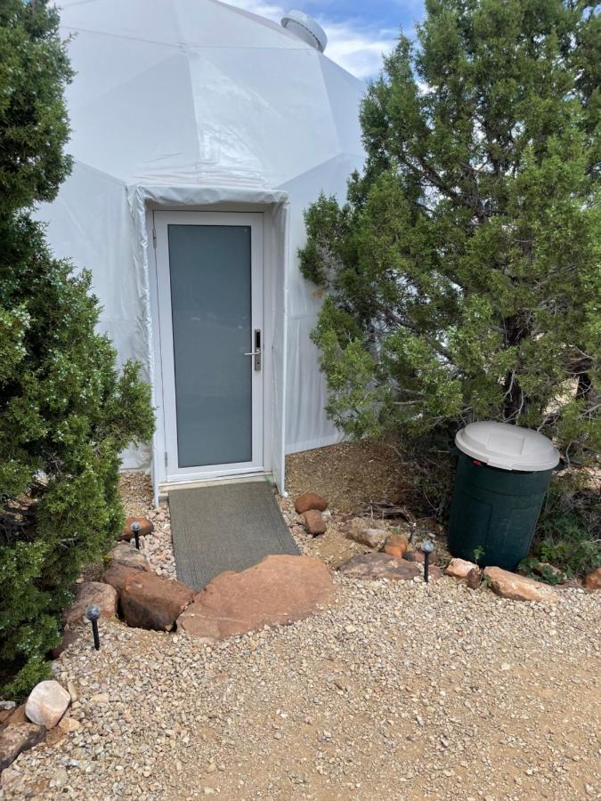 Canyon Rim Domes - A Luxury Glamping Experience!! Monticello Exterior photo