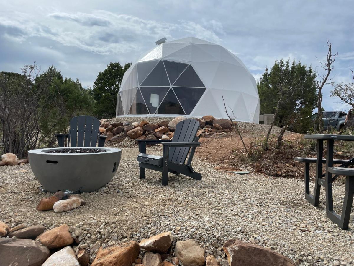 Canyon Rim Domes - A Luxury Glamping Experience!! Monticello Exterior photo
