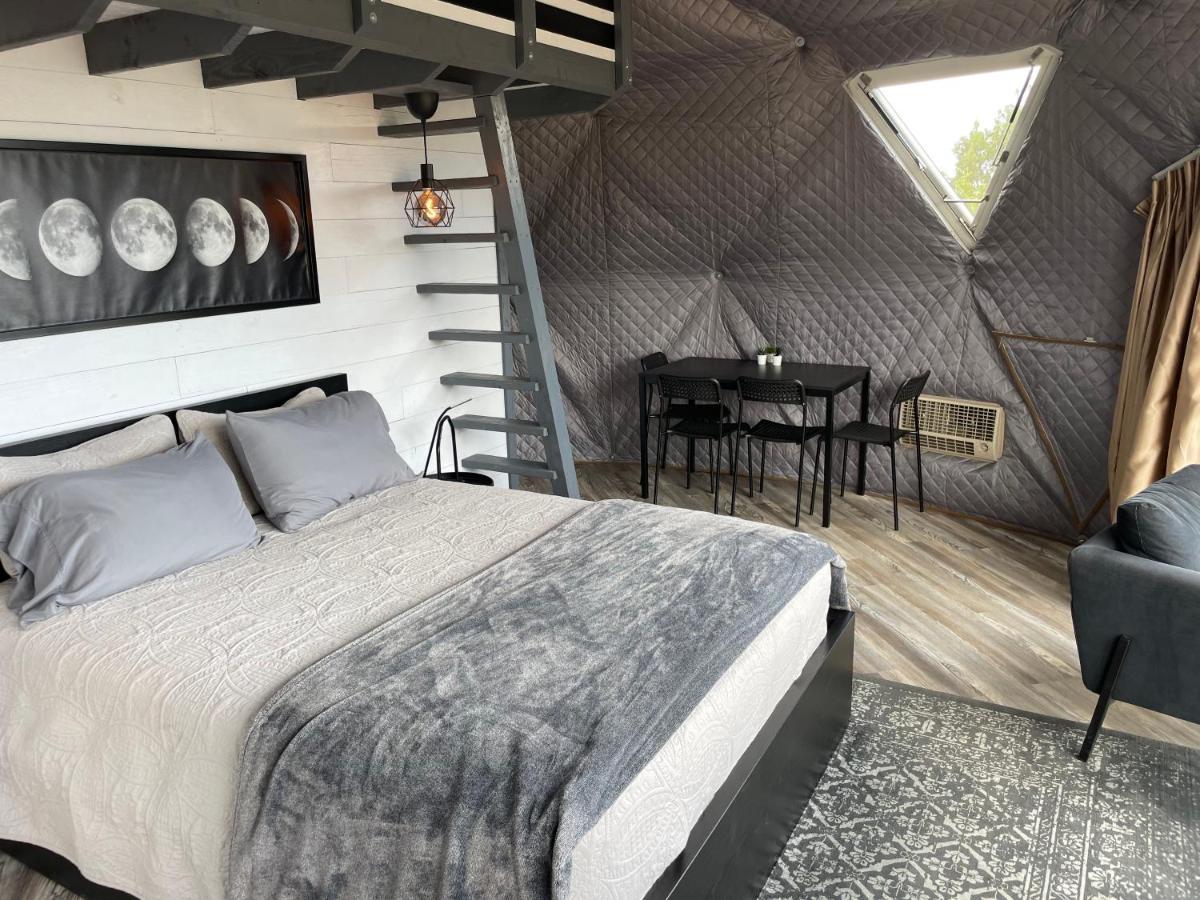 Canyon Rim Domes - A Luxury Glamping Experience!! Monticello Exterior photo