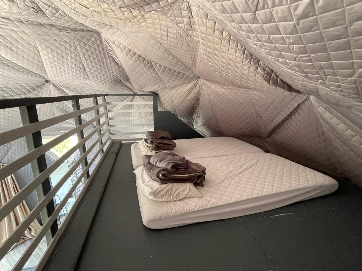 Canyon Rim Domes - A Luxury Glamping Experience!! Monticello Exterior photo