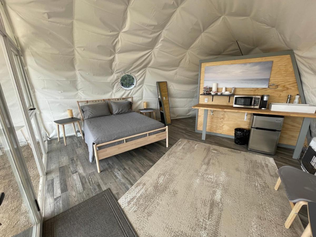 Canyon Rim Domes - A Luxury Glamping Experience!! Monticello Exterior photo